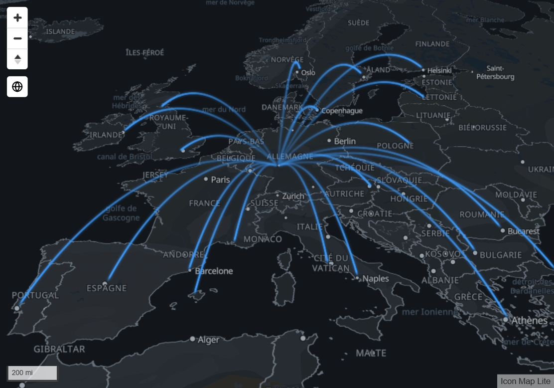 Des arcs lumineux qui s'élèvent au-dessus d'une carte inclinée entre un hub et ses destinations