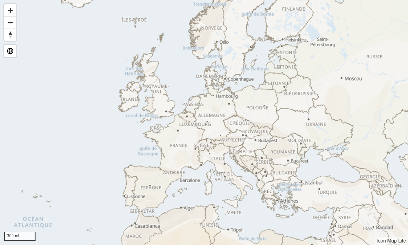 Le thème intégré Clair sur l'Europe au niveau de zoom 3, son niveau le plus détaillé, avec les frontières des pays et les noms des pays, de certaines villes et des mers