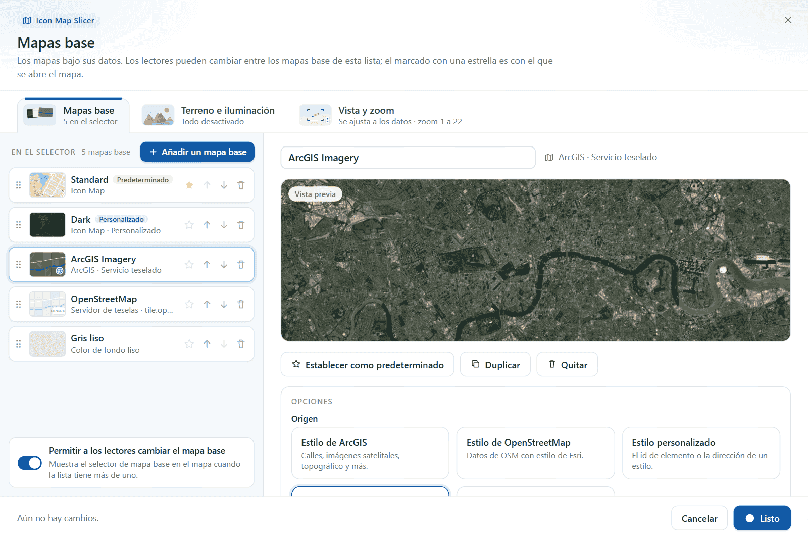 La vista de edición de un servicio teselado de ArcGIS: nombre, vista previa en directo, los botones Establecer como predeterminado, Duplicar y Quitar, y sus opciones